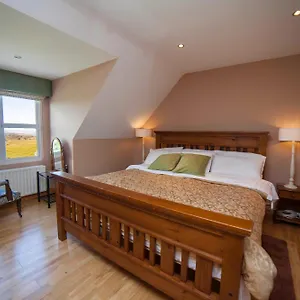 Farnaught House Homestay